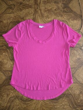Alexander Jane Hot Pink Ribbed V-Neck High-Low Top Womens Size 1X/2X